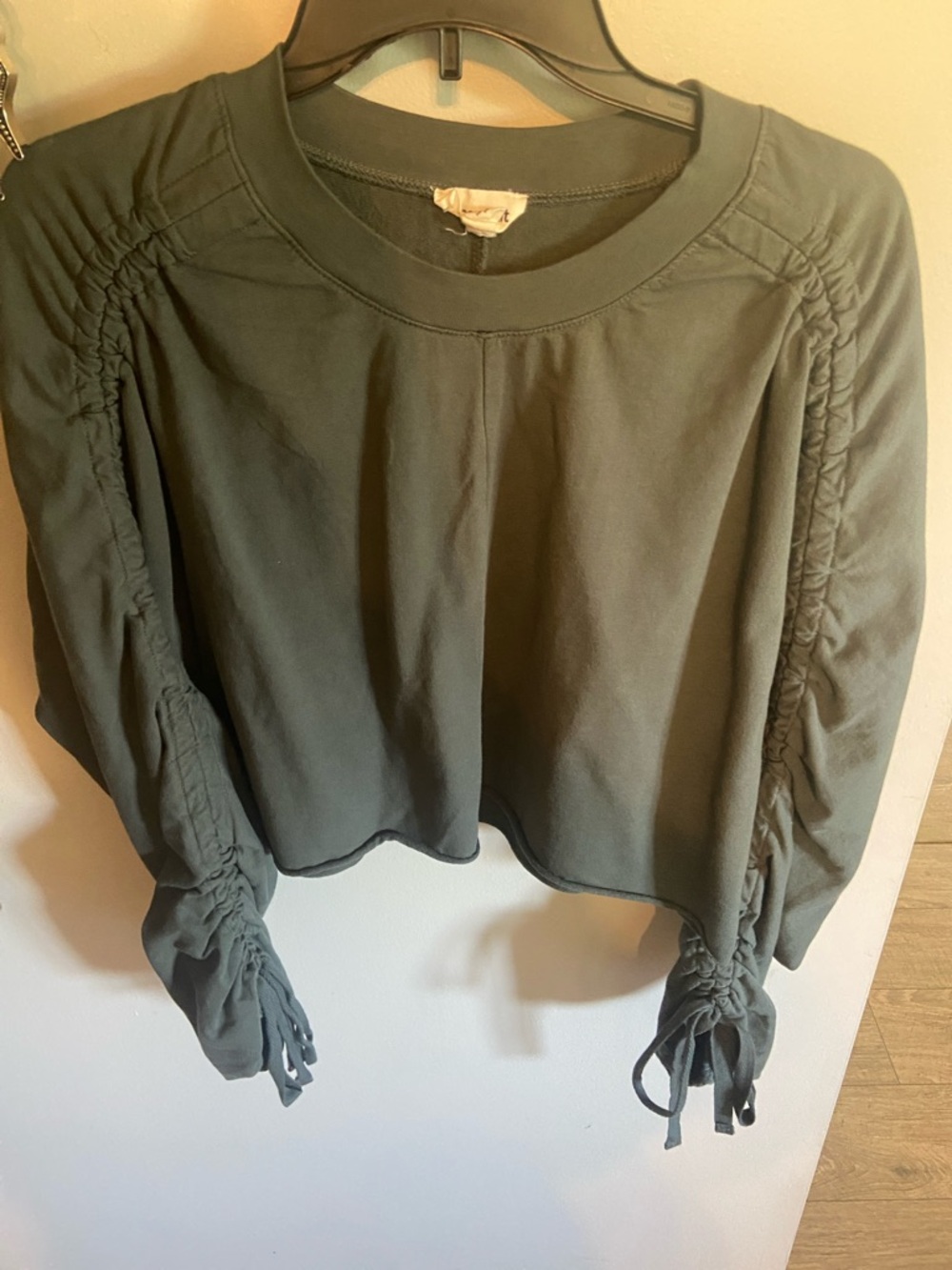 Women's Olive Ruched Sleeve Crewneck Sweatshirt